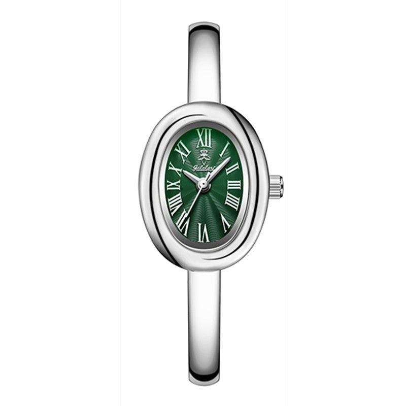 Women's retro quartz watch with oval face