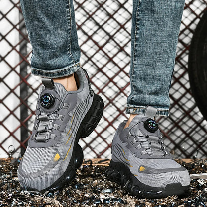 Durable army boots for men