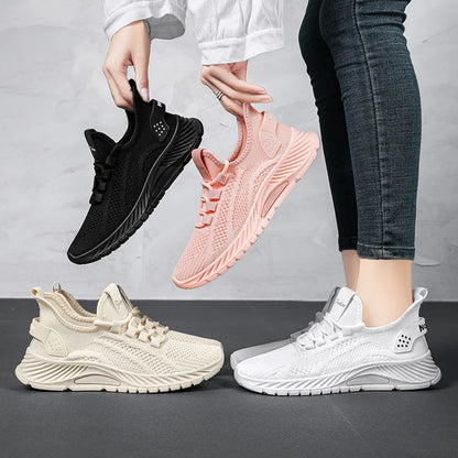 Lightweight sneakers for women