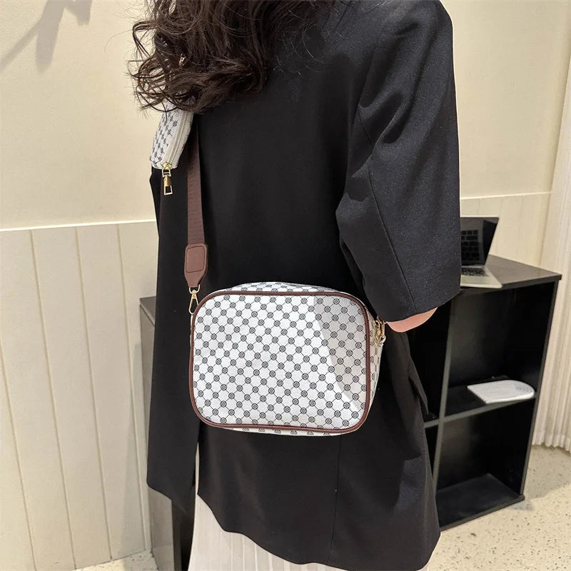 Plaid pattern pu leather handbag