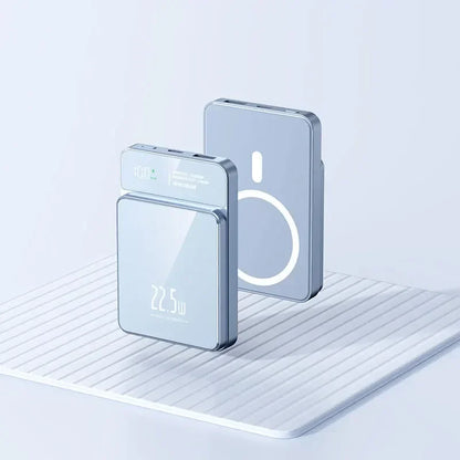 Magnetic wireless power bank
