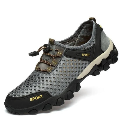 Anti-slip rubber sole mountaineering shoes