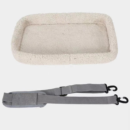 Pet carrying bag with multiple entrances