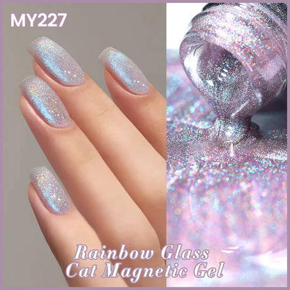 Cat eye effect gel polish