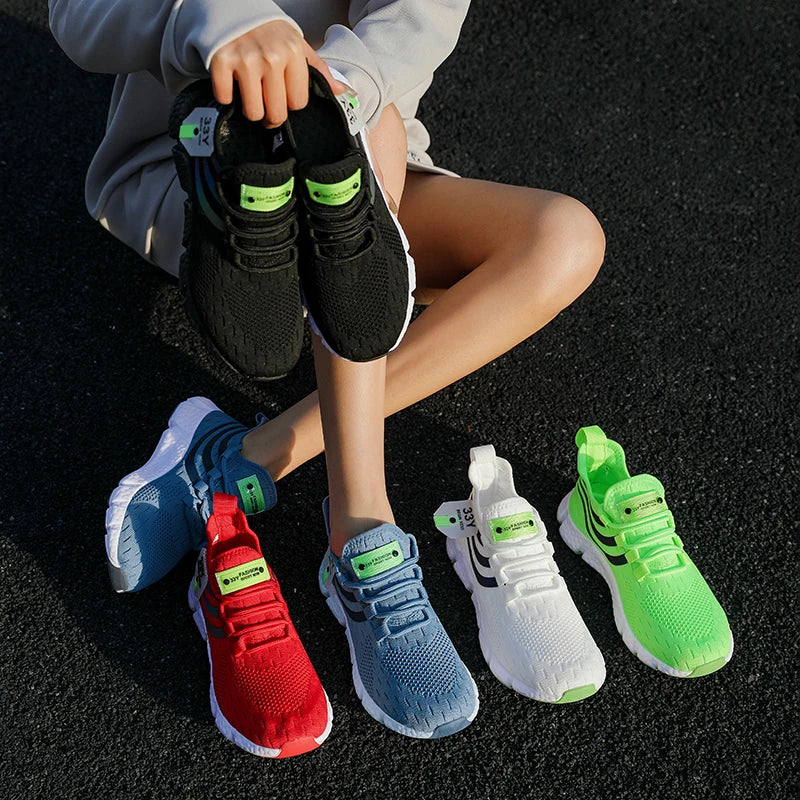 Lace-up breathable sneakers for men