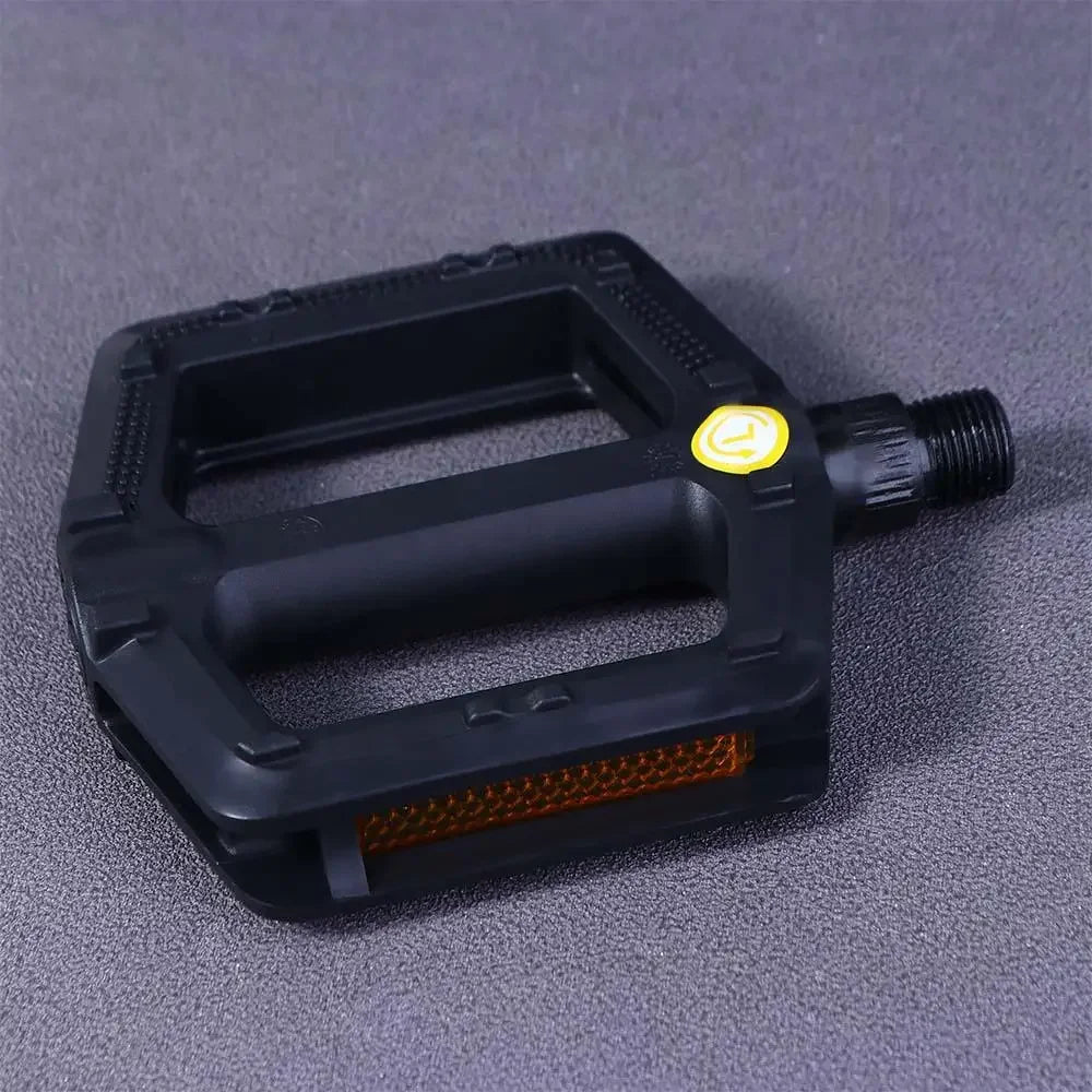 High-quality non-slip pedals for bicycles