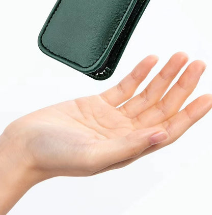 Ergonomic nail clippers